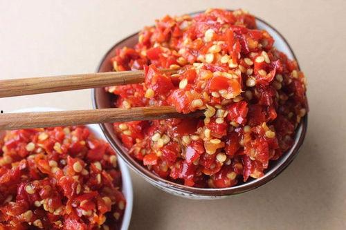 面瓜可以做辣椒酱吃吗视频,自制辣椒酱的创意视频解析